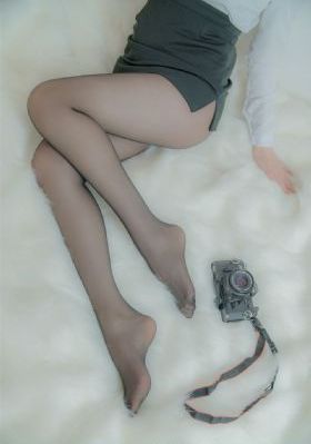 同性裸体森林电影正片
