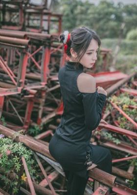 午夜免费网站